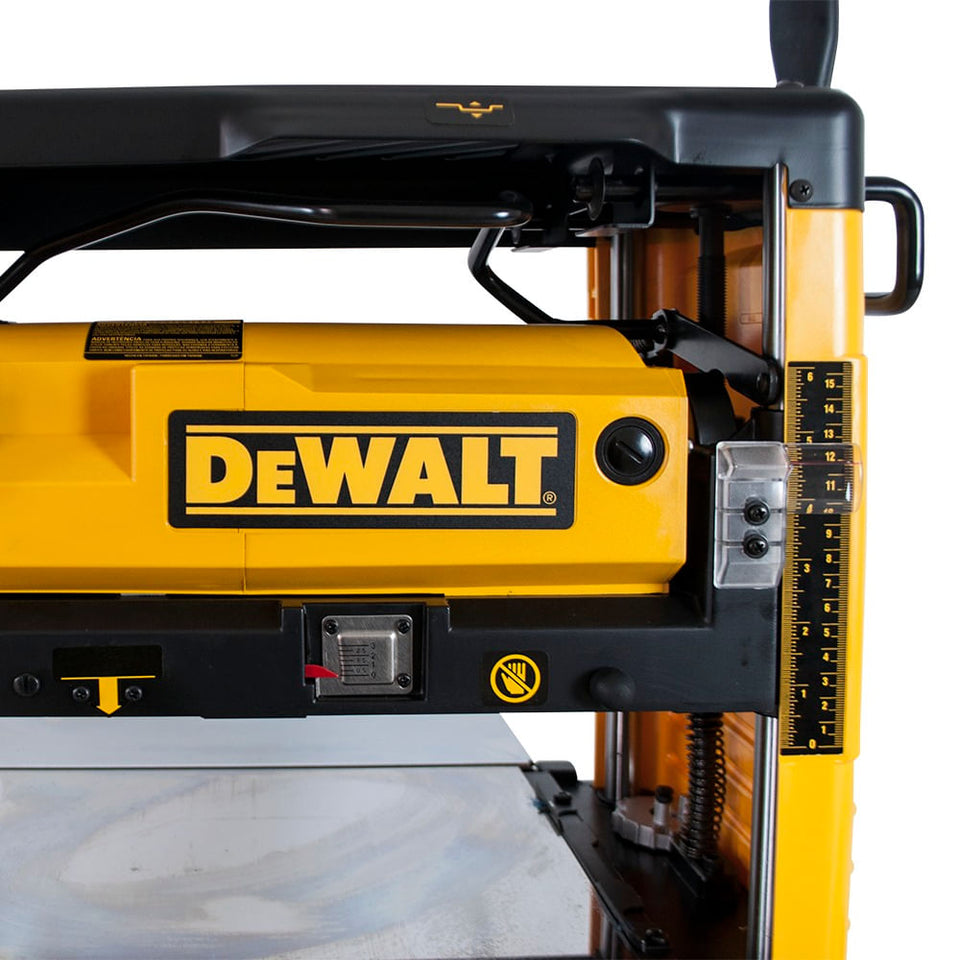 PLAINA DESENGROSSADEIRA PORTATIL DW733-B2 1.800W 220V DEWALT