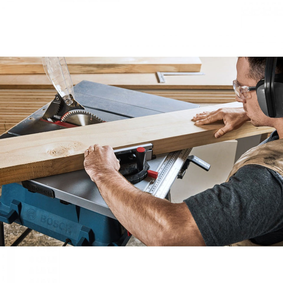 SERRA CIRCULAR DE BANCADA 10" GTS254 COM MESA EXTENSÍVEL 1.800W 220V BOSCH