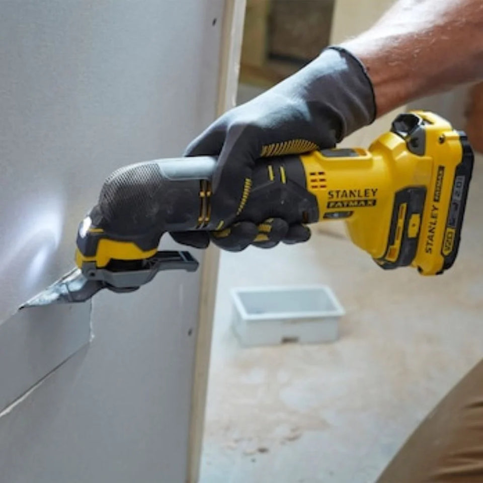 MULTI FERRAMENTA OSCILANTE 20V MAX COM CARREGADOR BIVOLT E 1 BATERIA SCT500D1K STANLEY