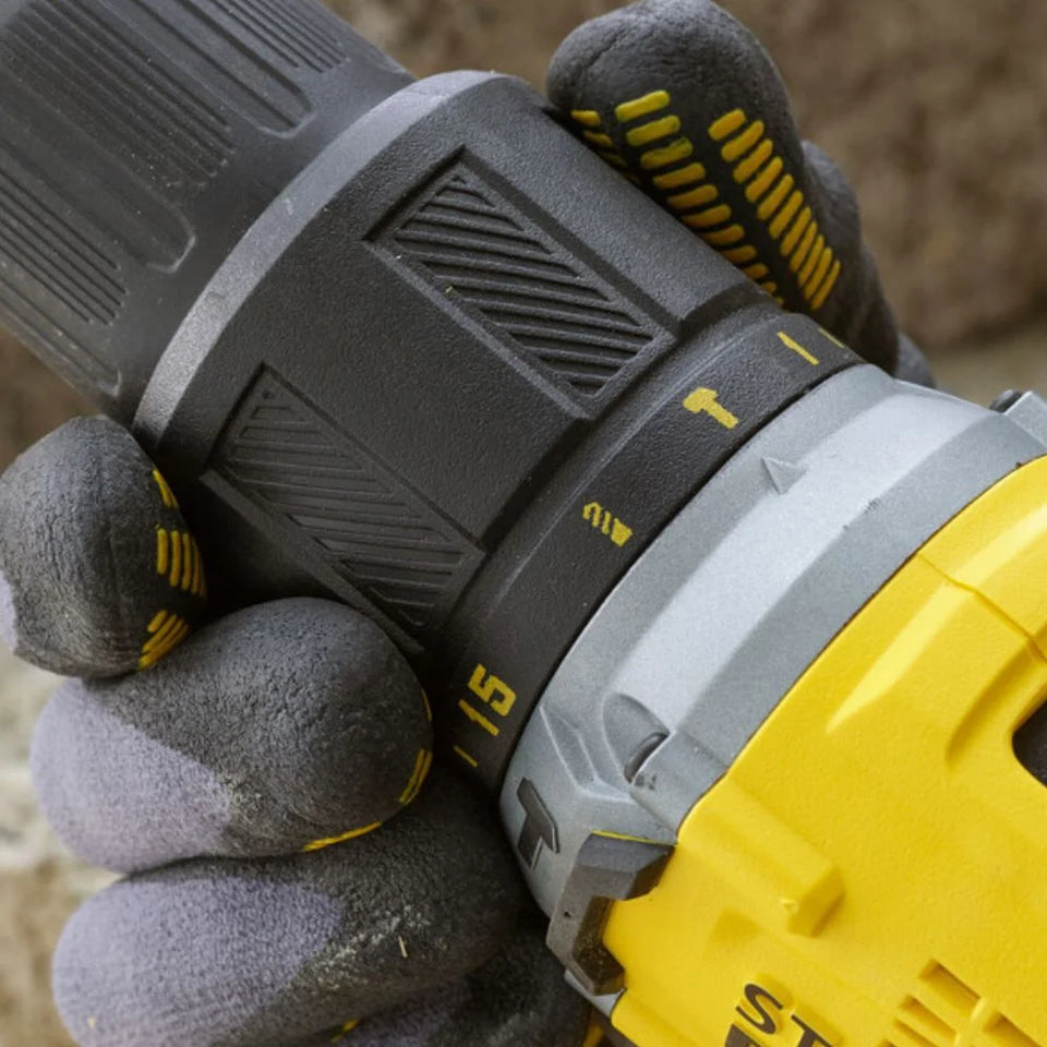 FURADEIRA/PARAFUSADEIRA 20V MAX BRUSHLESS SBD715C2K STANLEY