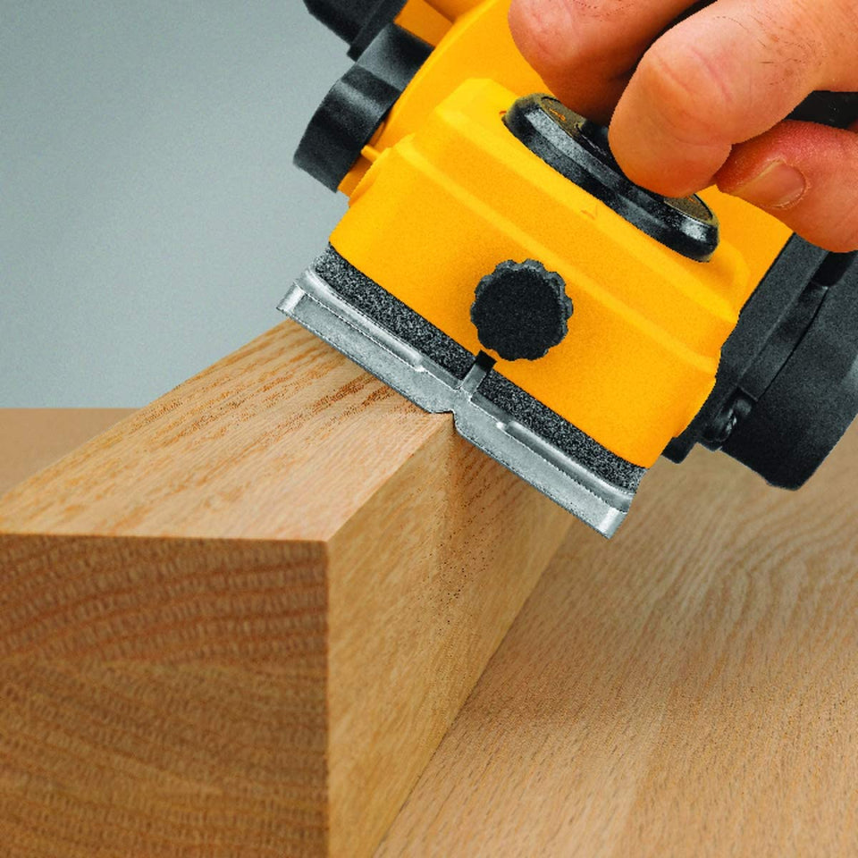 PLAINA ELÉTRICA 1MM D26676-B2 550W 220V DEWALT