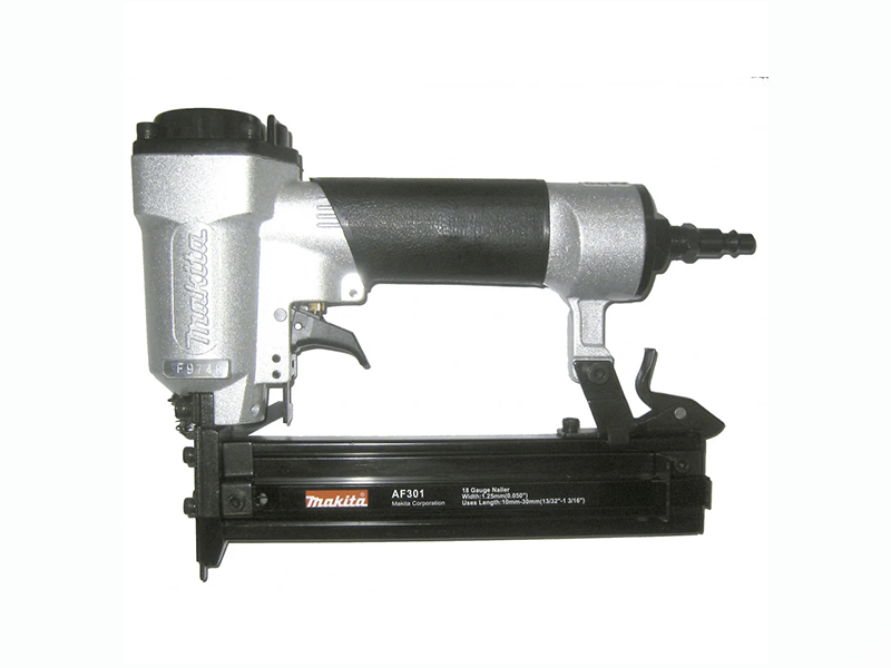 PINADOR PNEUMÁTICO AF301 DE 10 A 30MM MAKITA