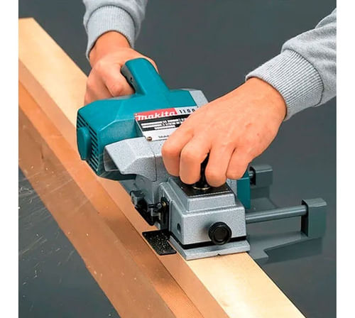 PLAINA ELÉTRICA 82MM 1100-220V 750W MAKITA