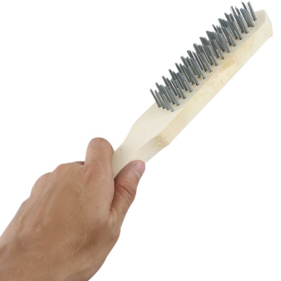 ESCOVA DE AÇO CABO DE MADEIRA 4 CARREIRAS 012332112 CARBOGRAFITE