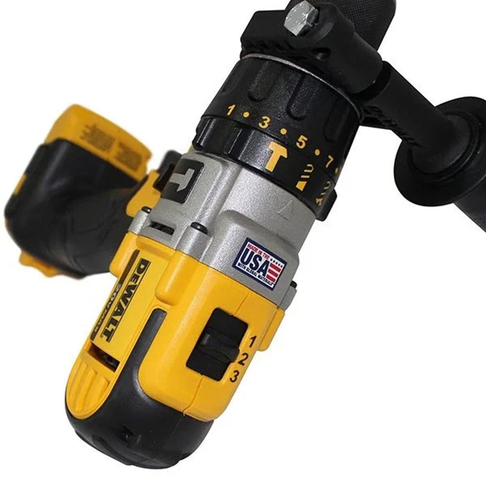 PARAFUSADEIRA/FURADEIRA DE IMPACTO 1/2" 20V MAX SEM BATERIA E CARREGADOR DCD985B DEWALT