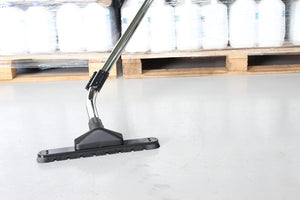 ASPIRADOR DE SÓLIDOS E LÍQUIDOSSUPER CLEAN AA160 PROFISSIONAL 1.200W 60LT IPC