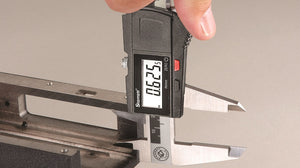 PAQUIMETRO METALICO DIGITAL 799A 150MM/6'' STARRETT