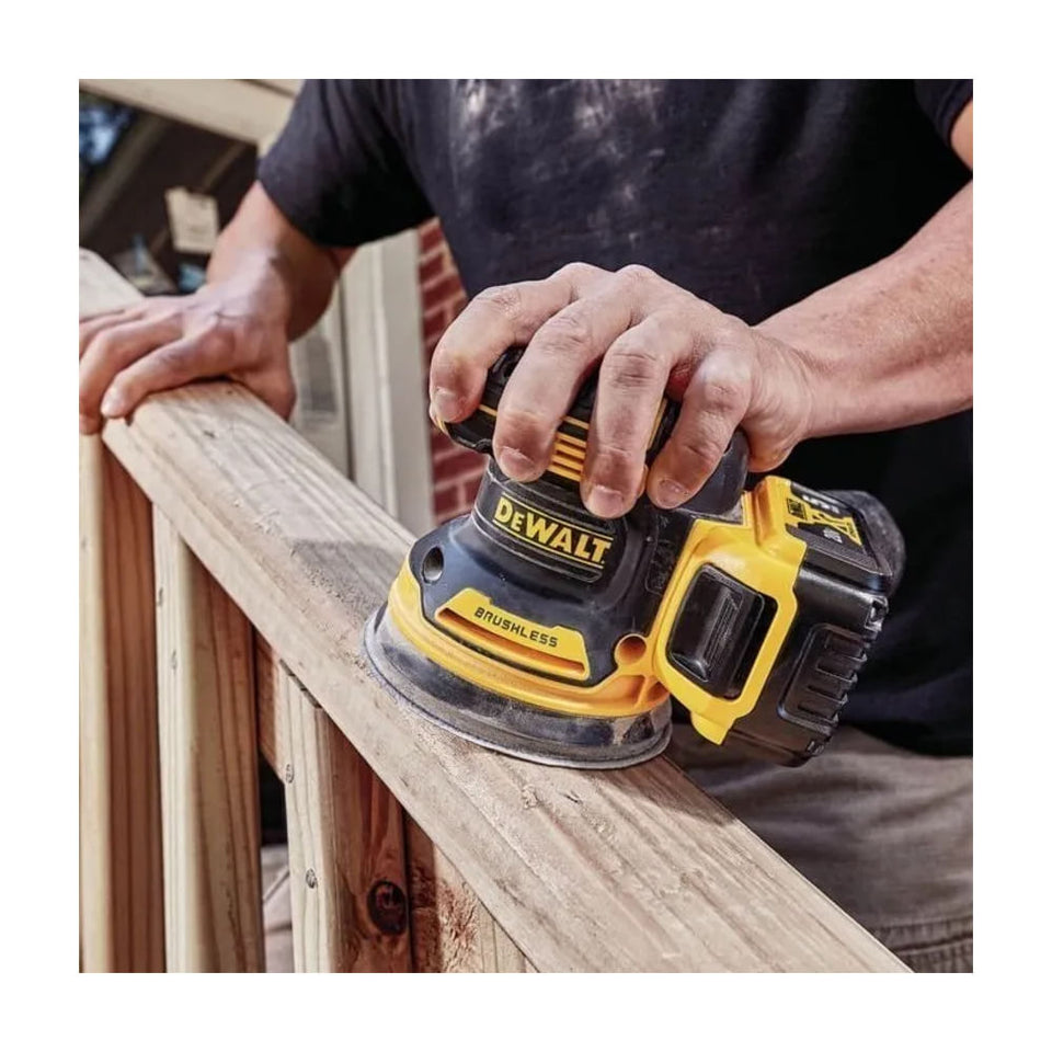 LIXADEIRA ROTO-ORBITAL 5" 20V MAX DCW210B DEWALT