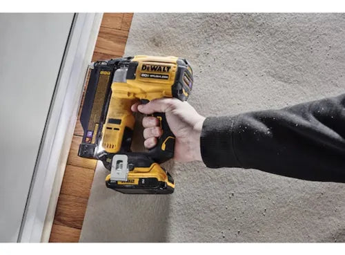 PINADOR 20V MAX DCN623B 23GA SEM BATERIA DEWALT