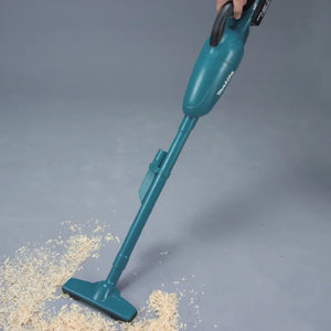 KIT PARAFUSADEIRA + ASPIRADOR 18V KITDHP482+DCL MAKITA