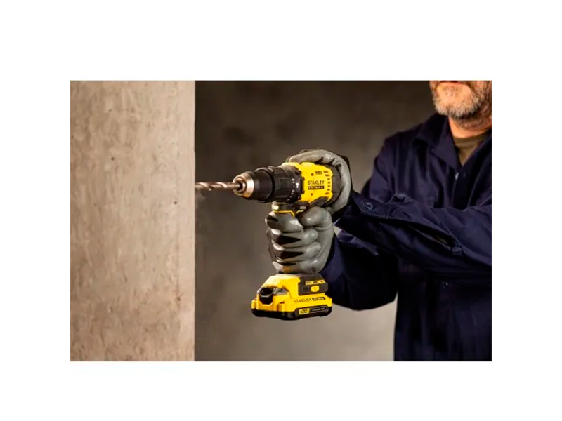 PARAFUSADEIRA/FURADEIRA DE IMPACTO 1/2" 20V 2AH SCD712D1K STANLEY