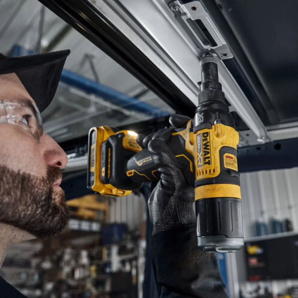 REBITADOR 3/16" 20V MAX DCF403B-B3 SEM BATERIA DEWALT