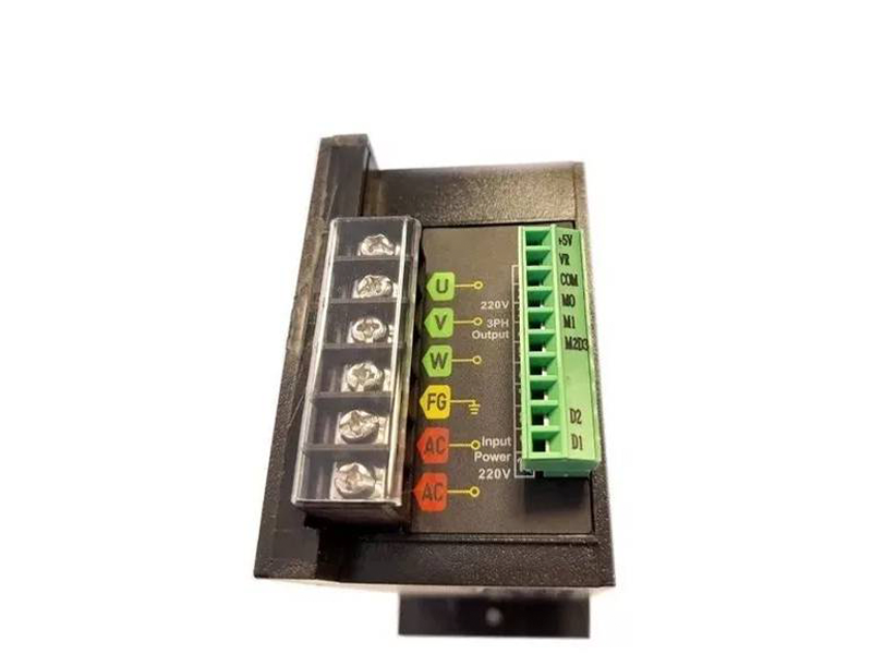 INVERSOR FREQUENCIA 1HP 220V MONOFÁSICA 2618 MAKSIWA