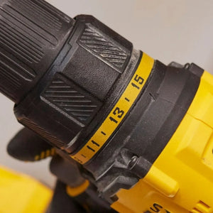 PARAFUSADEIRA / FURADEIRA 20V SBD710C2K COM 2 BATERIAS STANLEY