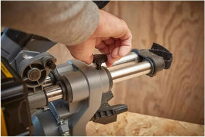 SERRA DE ESQUADRIA 7.1/4" 20V MAX SCM701-B2 STANLEY