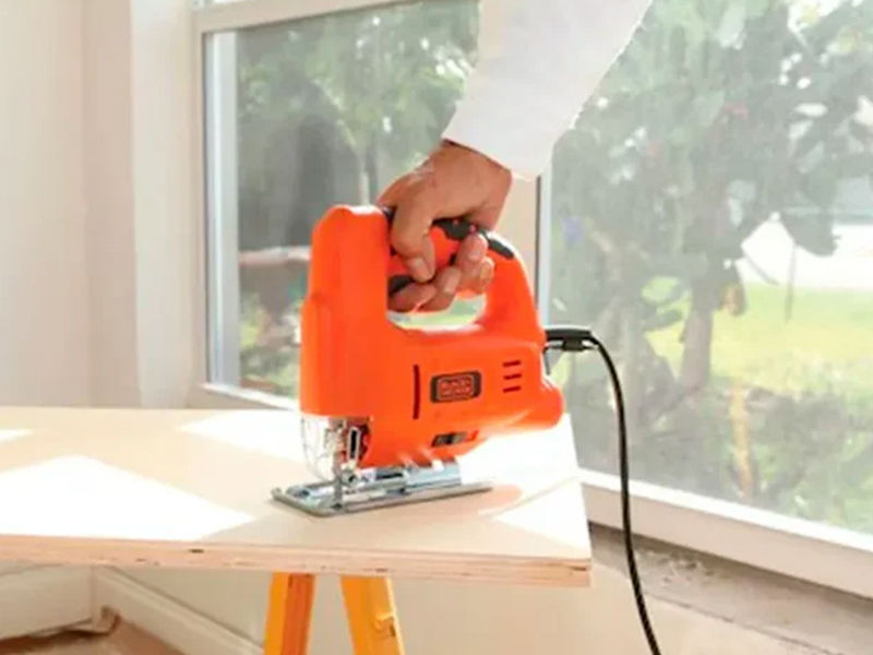 SERRA TICO-TICO JS10-B2 400W 220V BLACK & DECKER