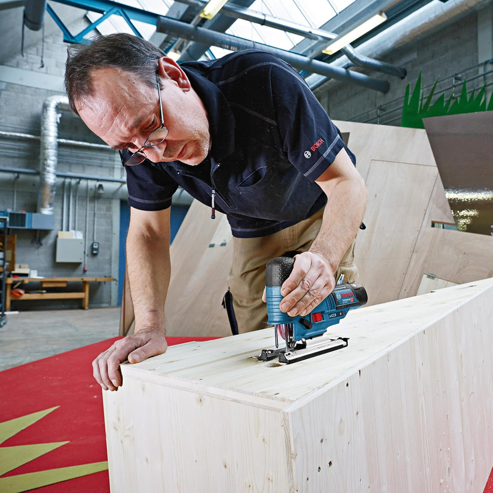 SERRA TICO TICO 12V 70MM GST 12V-70 06015S1001 SEM BATERIA SEM CARREGADOR BOSCH