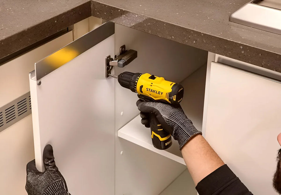 KIT PARAF/FURAD.3/8 12V 2BAT SCD10D2K-BR STANLEY