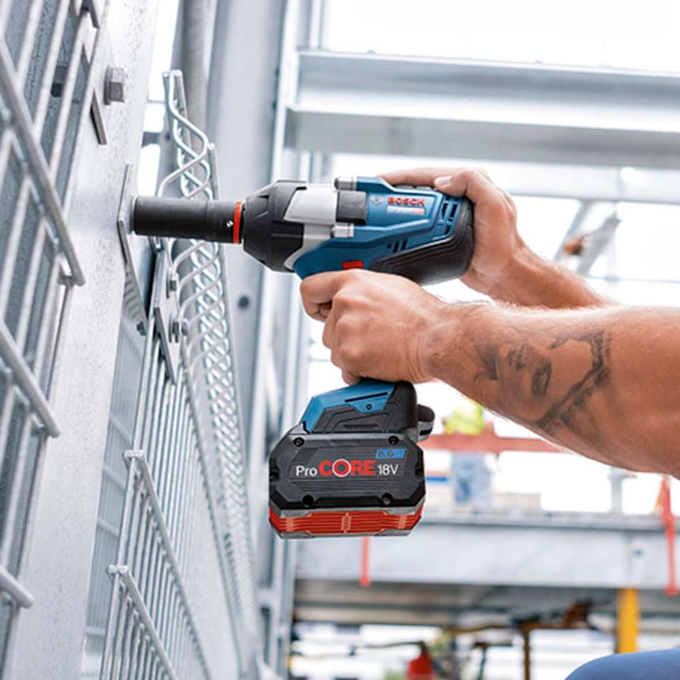 CHAVE DE IMPACT0 18V GDS18V-1050H 06019J85E1 SEM BATERIA E SEM CARREGADOR BOSCH