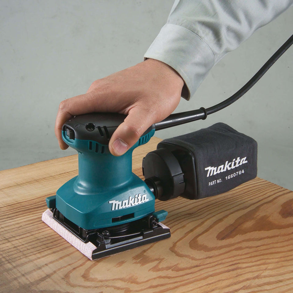 LIXADEIRA ORBITAL BO4557 180W 220V MAKITA
